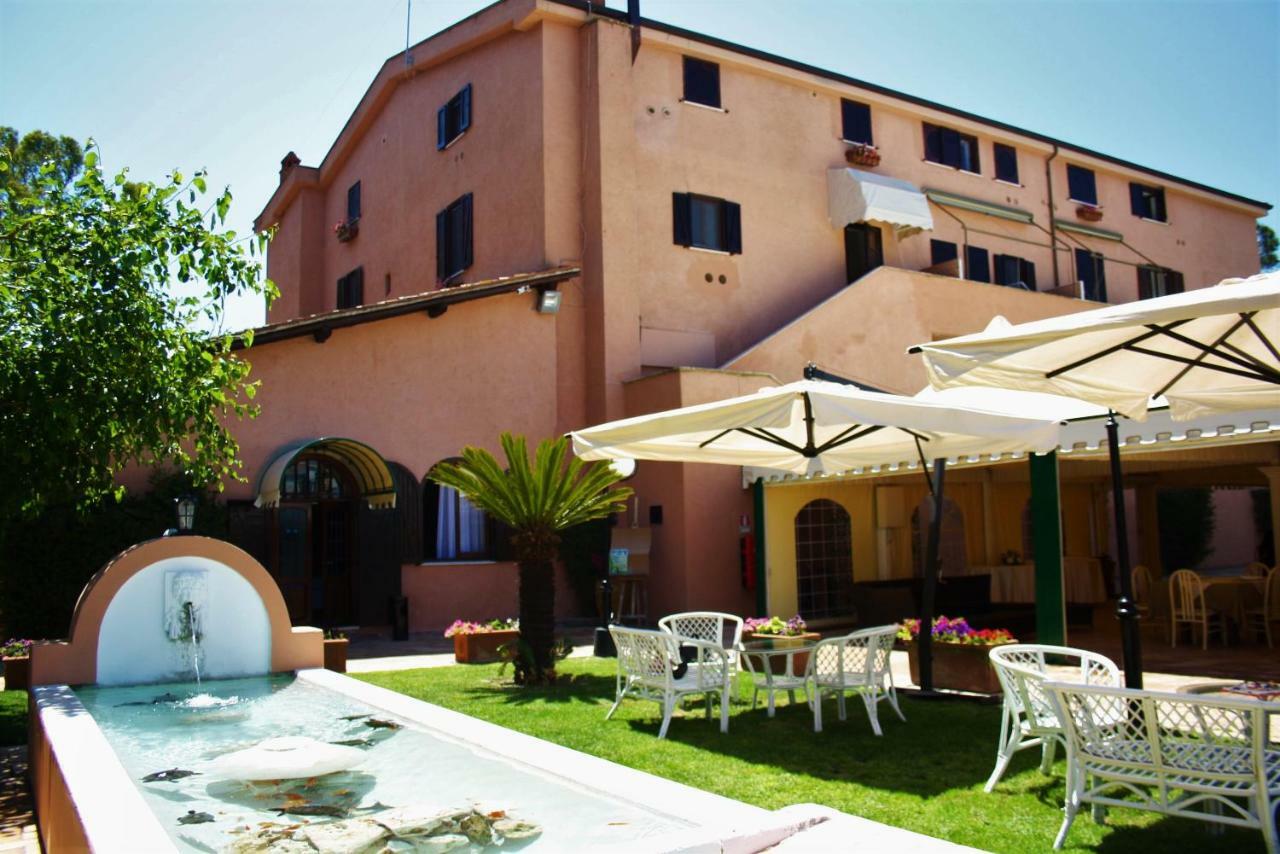 Hotel La Pineta Dei Liberti 3*