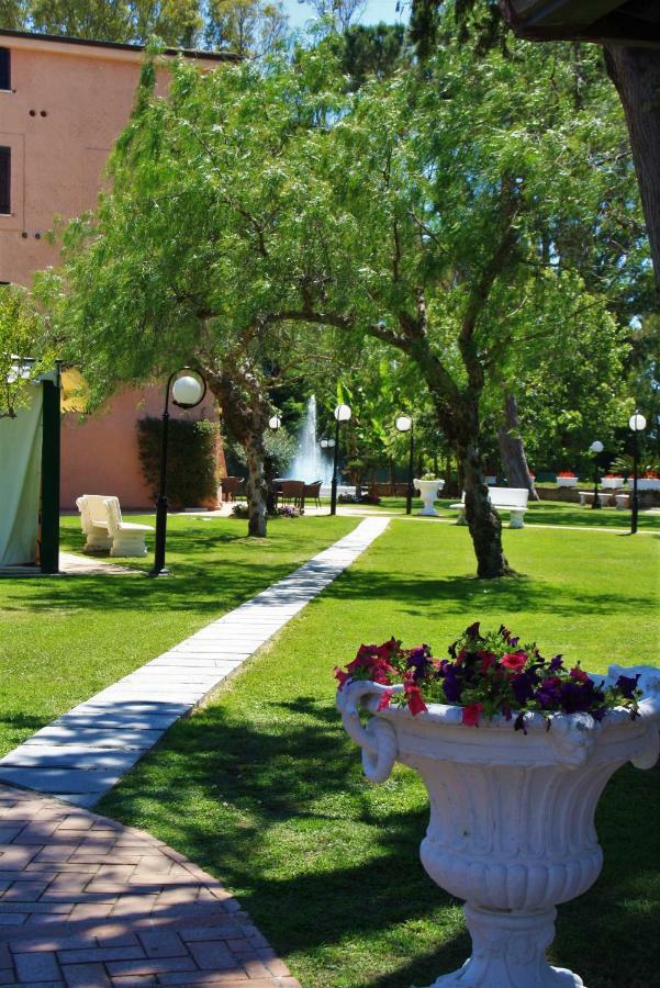 Hotel La Pineta Dei Liberti 3*